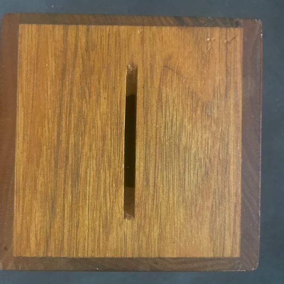 Vintage Play Stalgia Wood 1979 Coin Bank with windup Music box - Picture 6 of 10